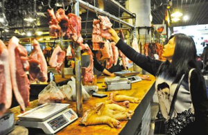 猪肉价格创出两年新高 后腿肉卖22元一斤